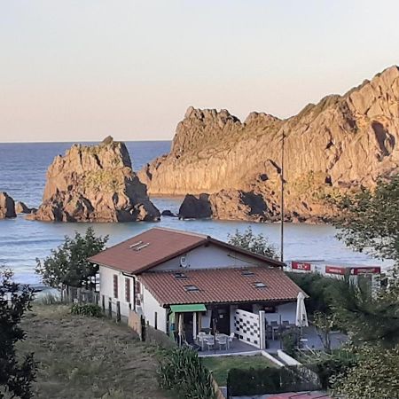 Playa Laga Villa Ибарангелу Екстериор снимка